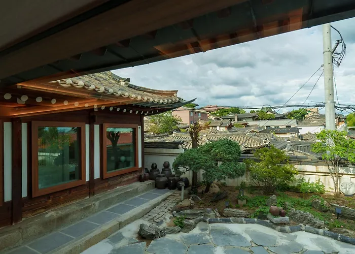 Bukchon Hanok - Hee * 서울특별시